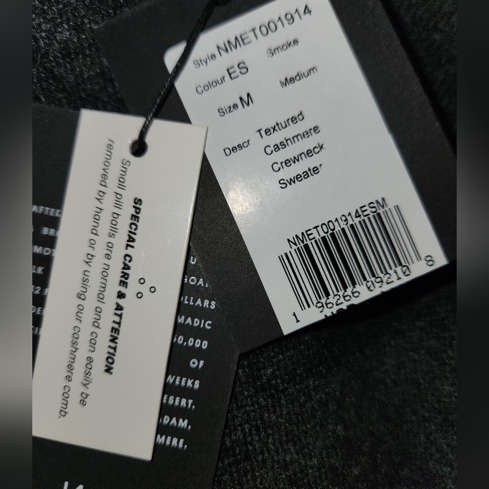 NAADAM CASHMERE CREWNECK SWEATER